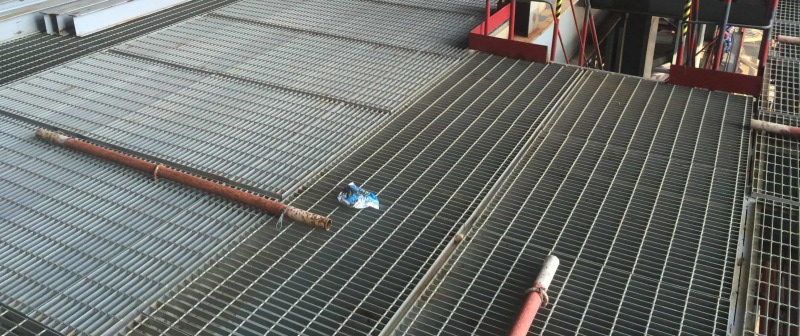 鋼格柵板安裝現場-12